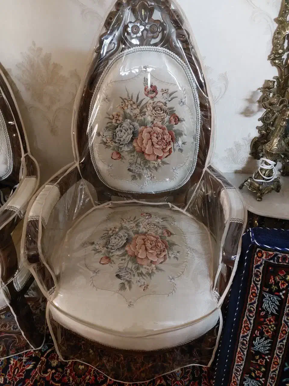 مبلمان ۹ نفر|مبلمان خانگی و میز عسلی|قم, باجک دو|دیوار