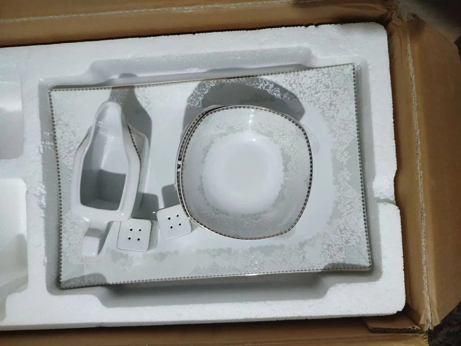 ظروف غذا خوری آکبند|ظروف سرو و پذیرایی|بانه, |دیوار