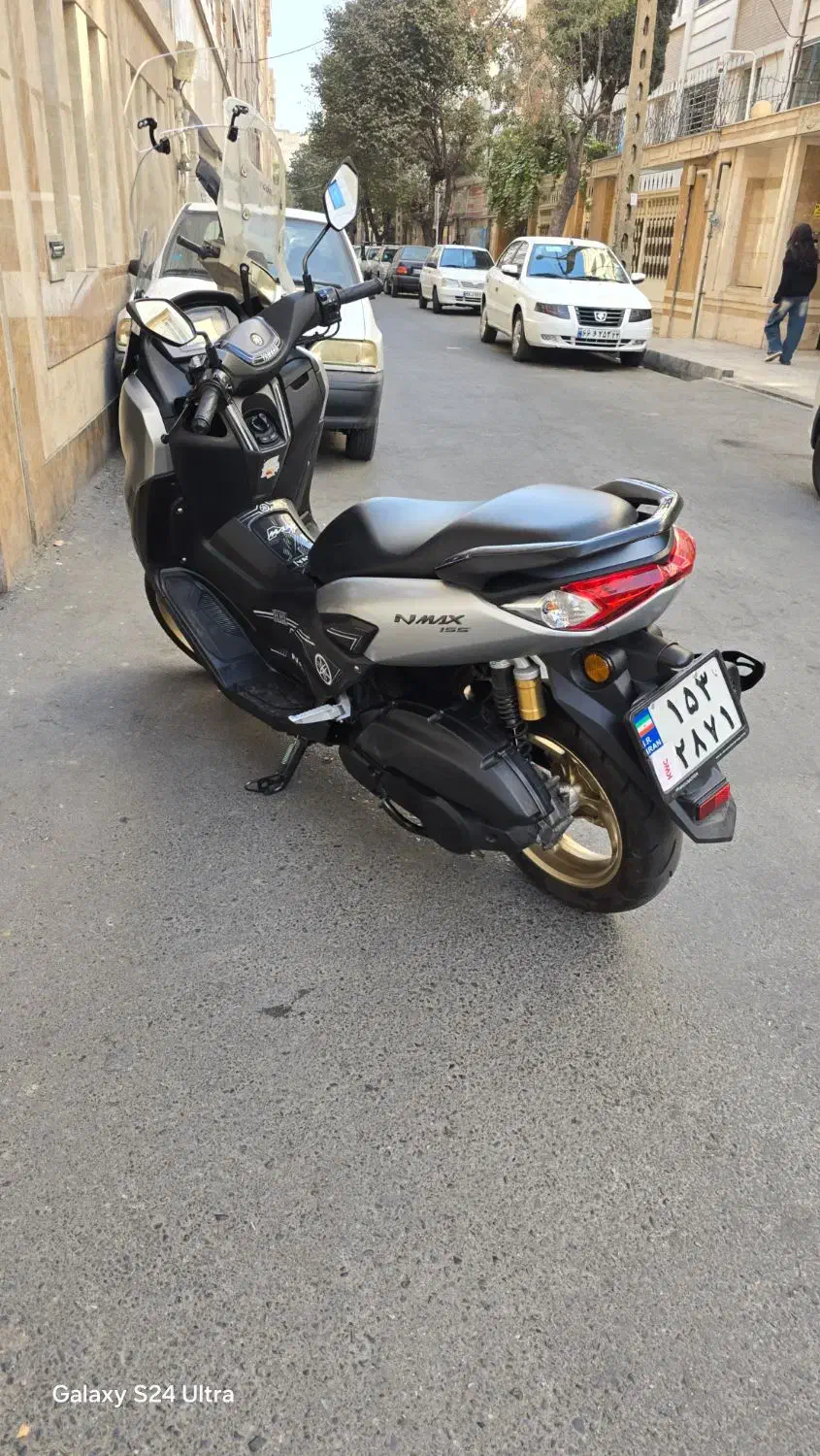 یاماهاان مکس ۴۰۲ nmax کیلس|موتورسیکلت|تهران, باغ خزانه|دیوار