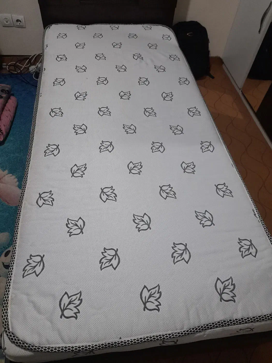 تشک رویال سوپر فنری|تشک تختخواب|شاهین‌شهر, خانه کارگر|دیوار