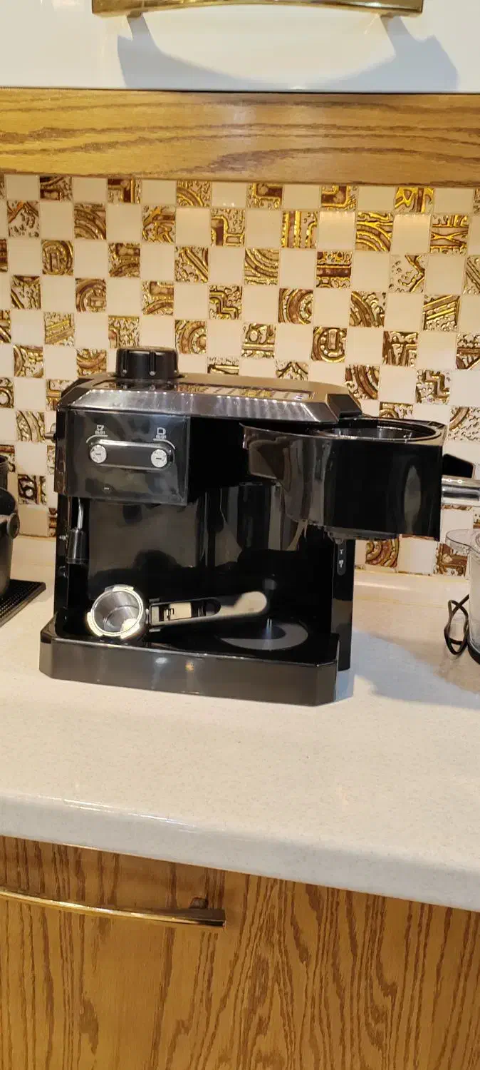 قهوه و اسپرسو ساز خانگی BCO320 دلونگی|سماور، چای‌ساز، قهوه‌ساز|اصفهان, درب کوشک|دیوار