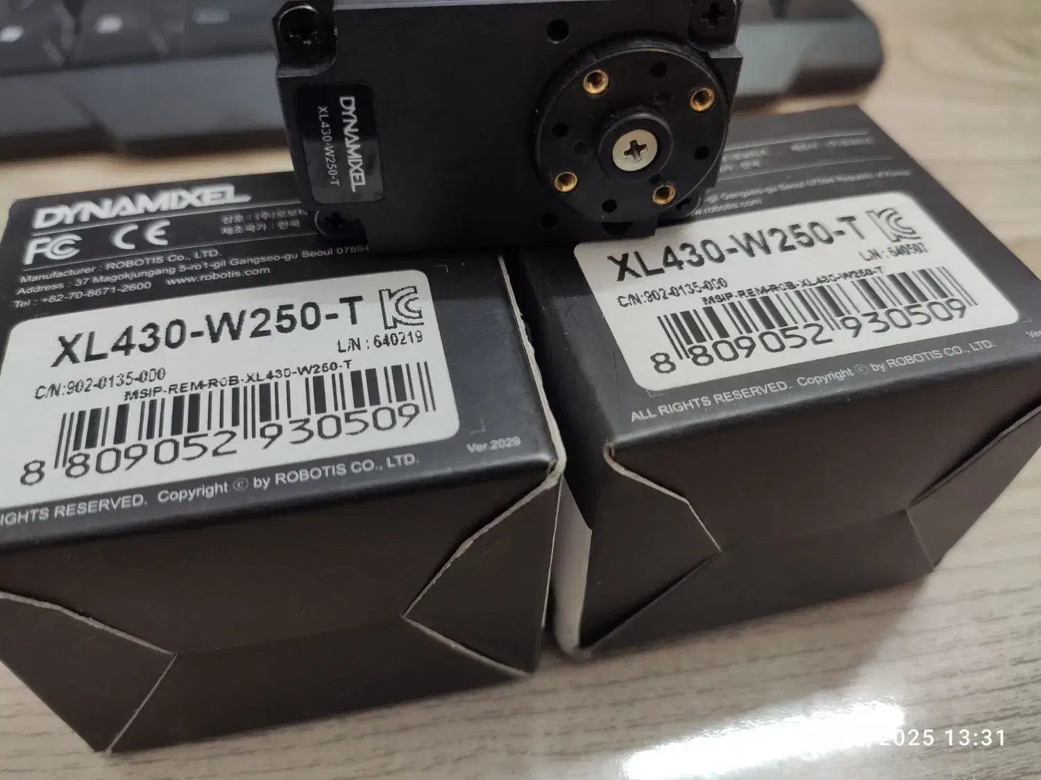 ۲عدد موتور هوشمند داینامیکسل مدل XL430|ماشین‌آلات صنعتی|اسفراین, |دیوار