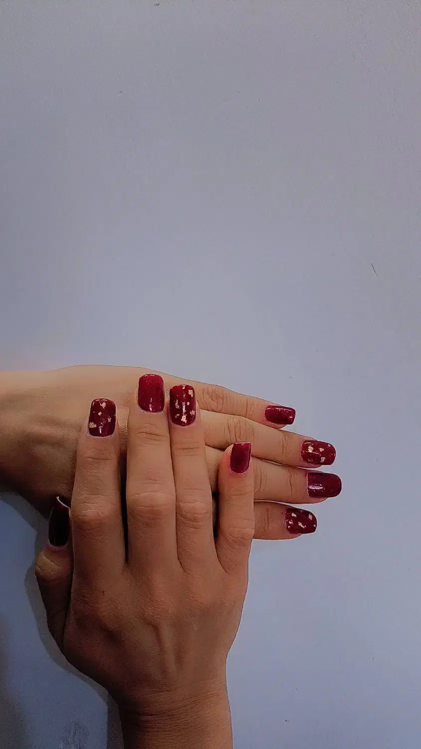 اموزش کاشت ناخن صفر تا صد فقط یک و پانصد|خدمات آموزشی|برخوار, |دیوار