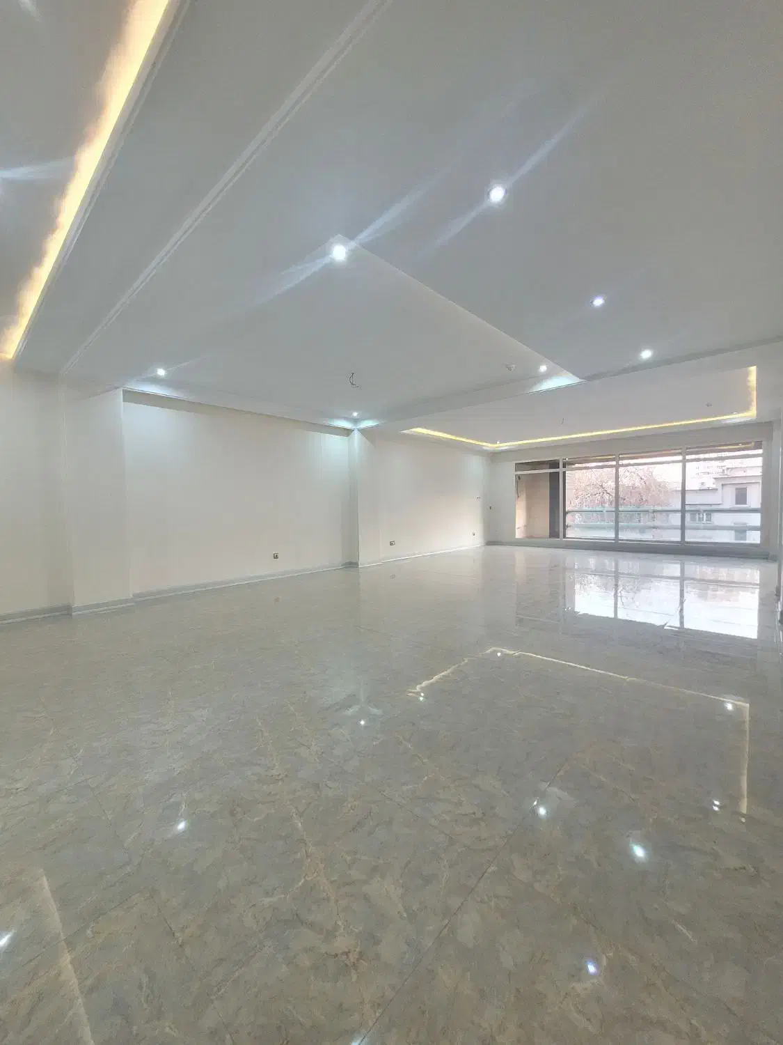 ۴۴۰ متر * تکواحدی * تراس کاربردی*|اجارهٔ آپارتمان|تهران, زعفرانیه|دیوار