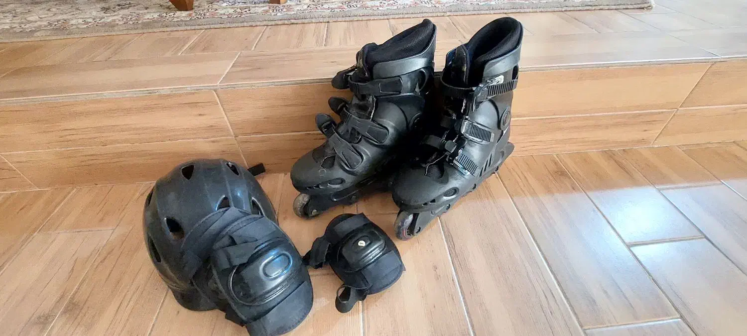 کفش اسکیت|دوچرخه، اسکیت، اسکوتر|کاشان, زیدی|دیوار