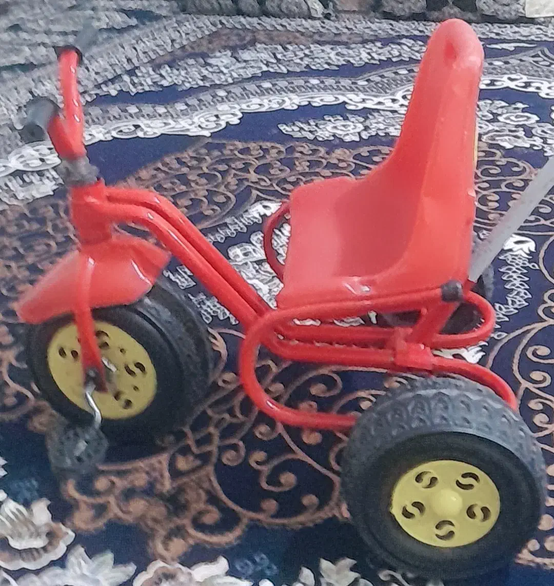 سه چرخه|اسباببازی بچه|لار, |دیوار