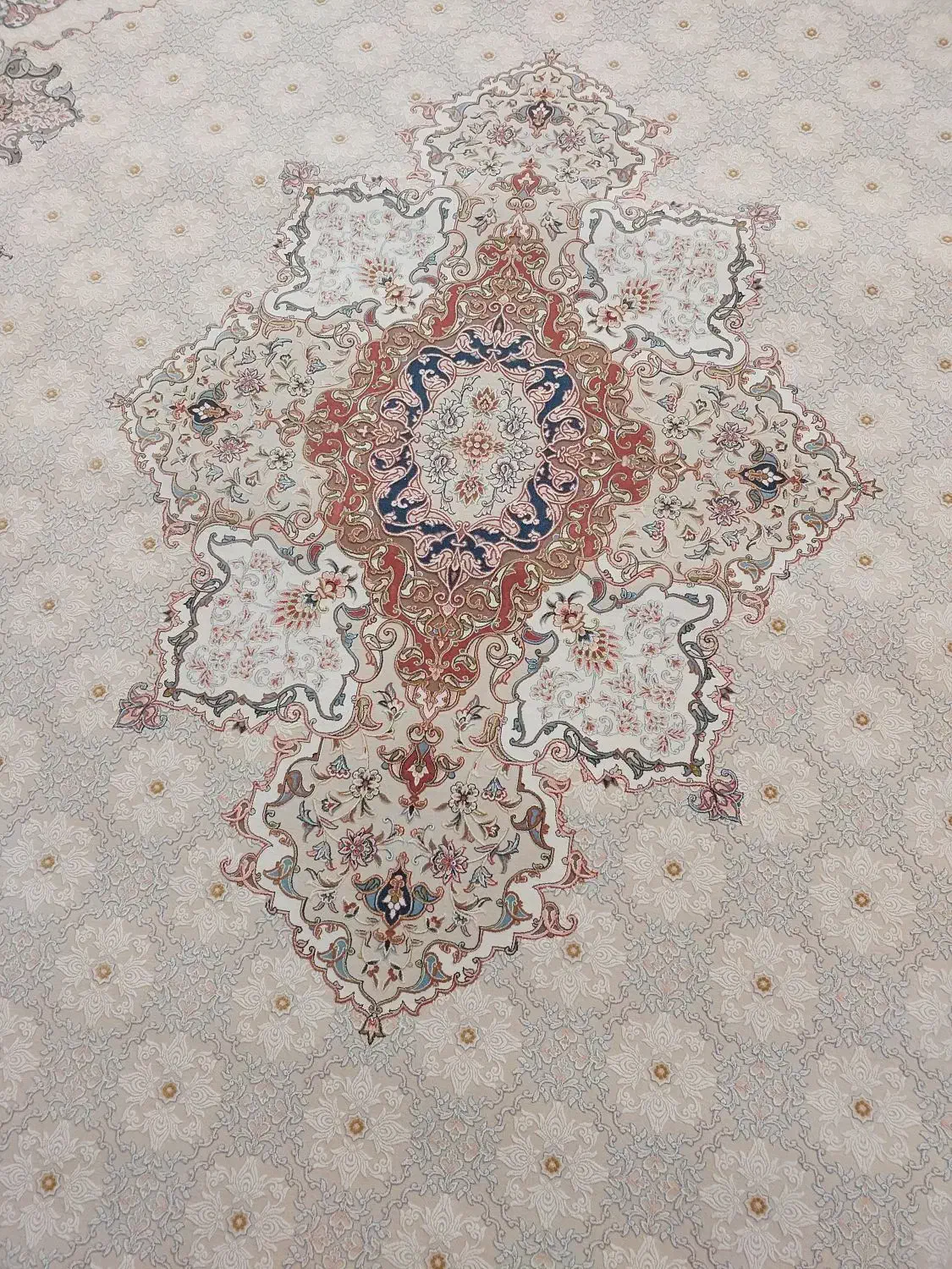 فرش رویال گلد ۱۲ متری|فرش|کیش, |دیوار