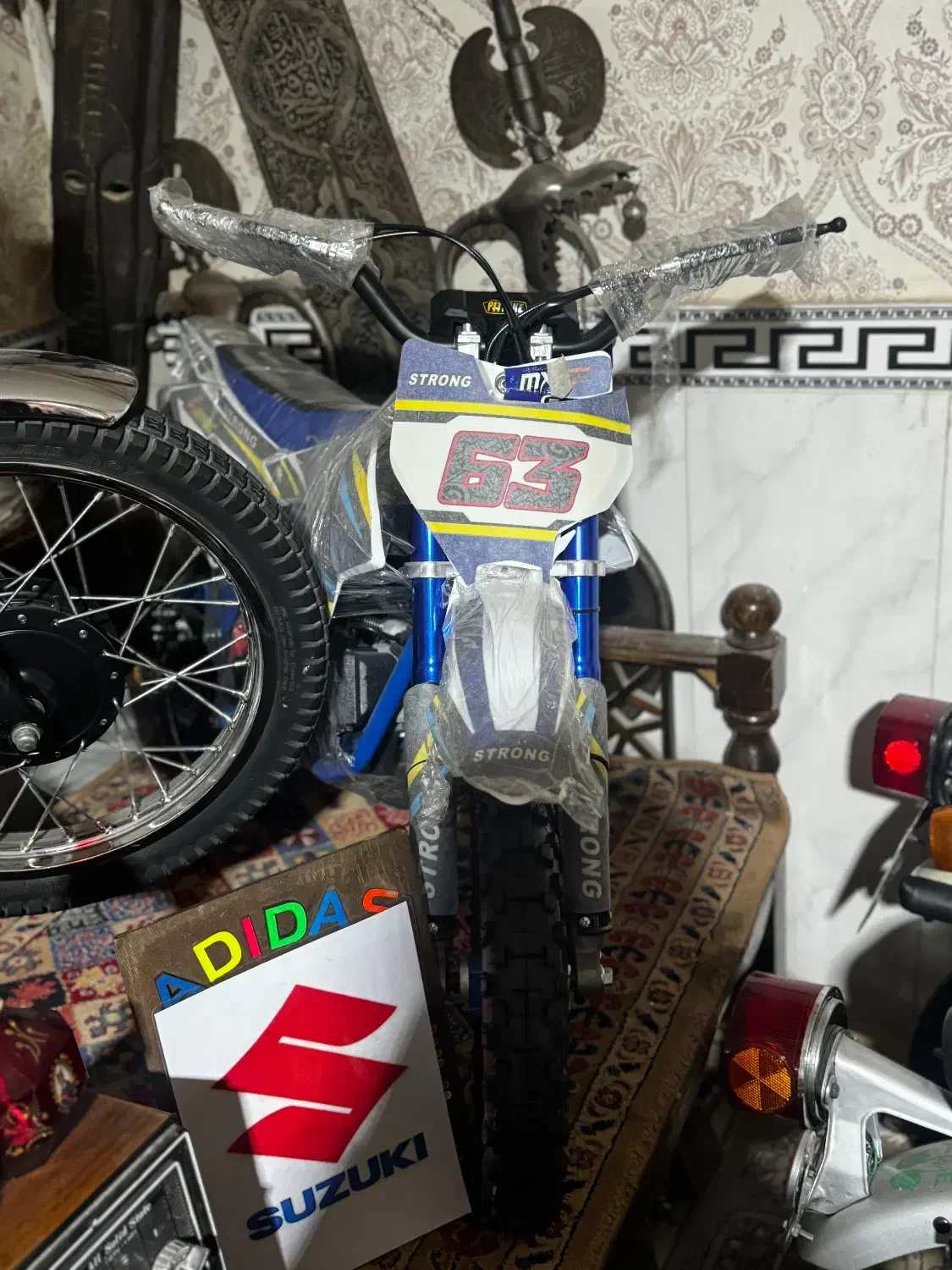 مینی کراس|موتورسیکلت|پاکدشت, حصار امیر|دیوار