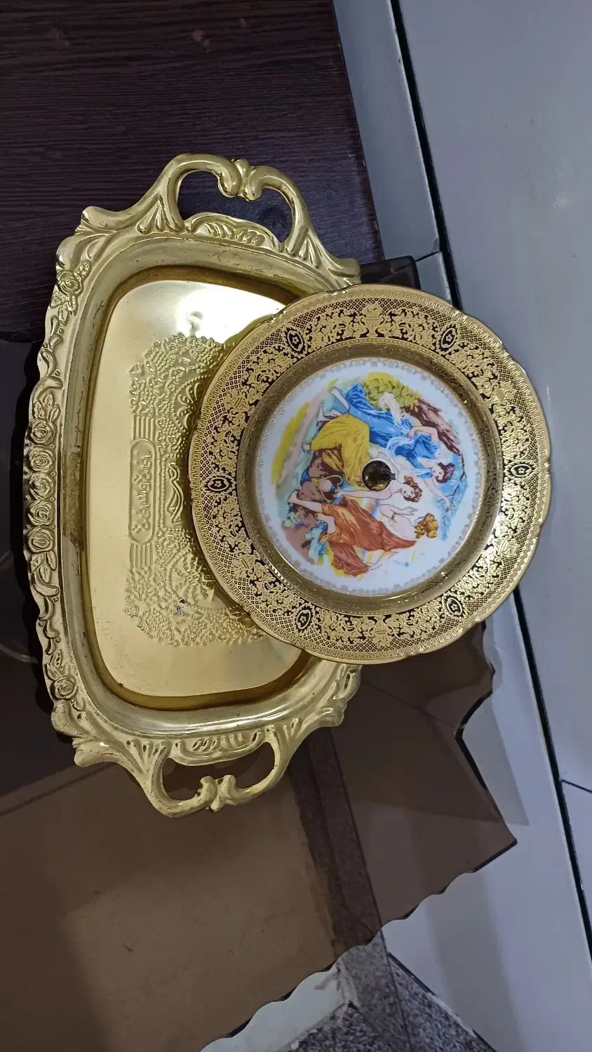 بشقاب و سینی قدیمی|کلکسیون اشیاء عتیقه|مسجد سلیمان, |دیوار