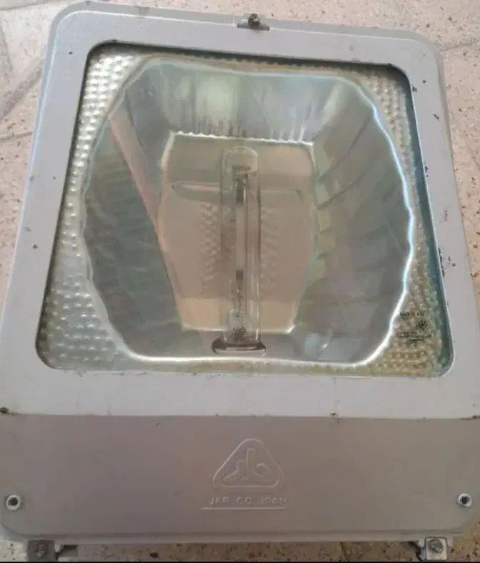 پرژکتور۴۰۰ وات|لامپ و چراغ|بوشهر, |دیوار