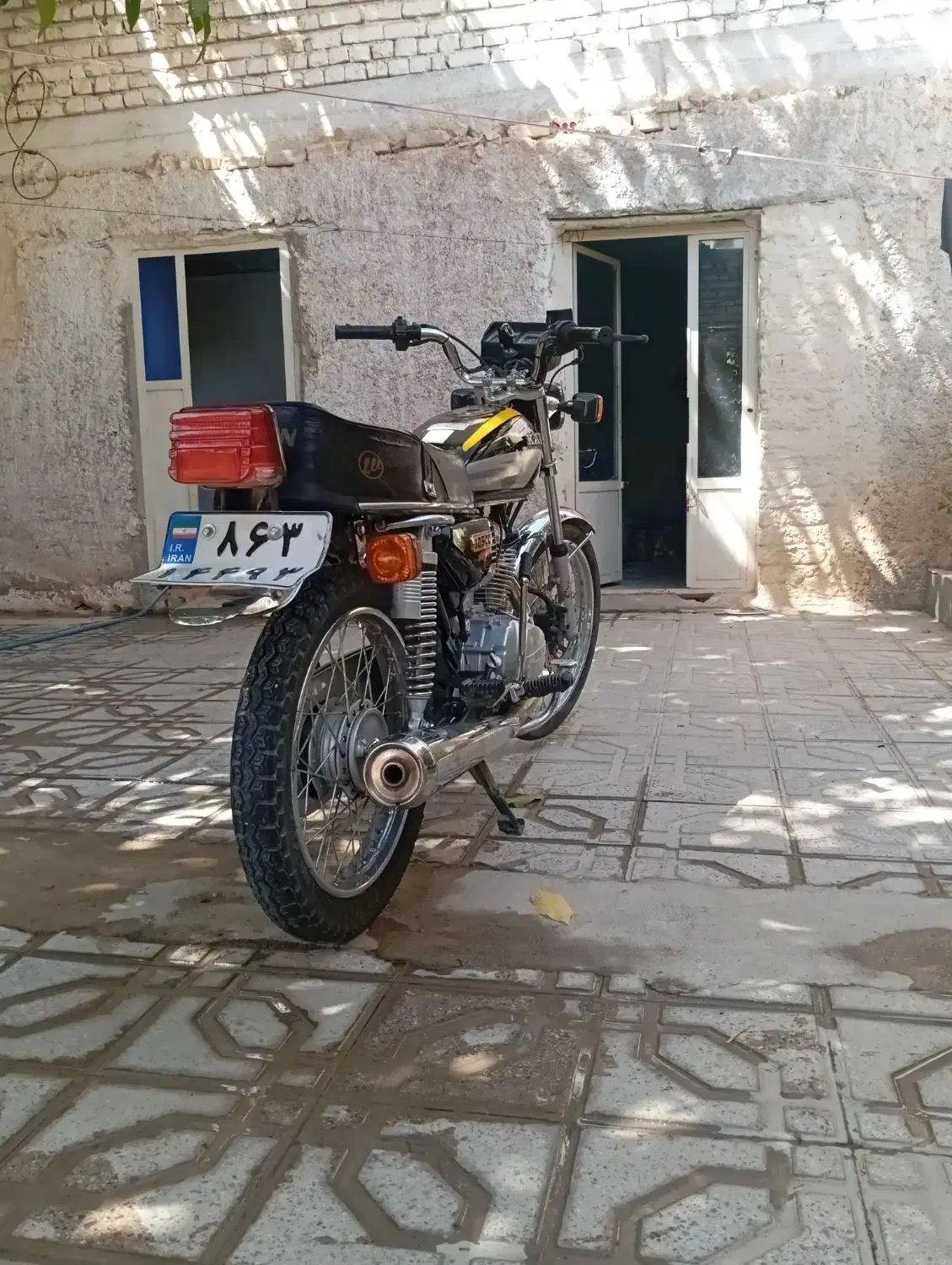 موتور 125عشق|موتورسیکلت|سمیرم, |دیوار