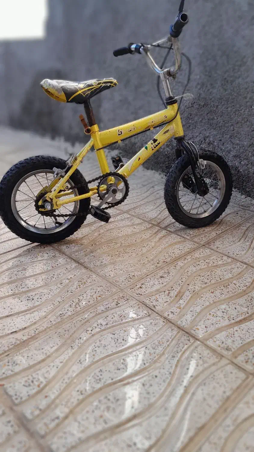 دوچرخه 12عمیداباد|دوچرخه، اسکیت، اسکوتر|صائین قلعه, |دیوار