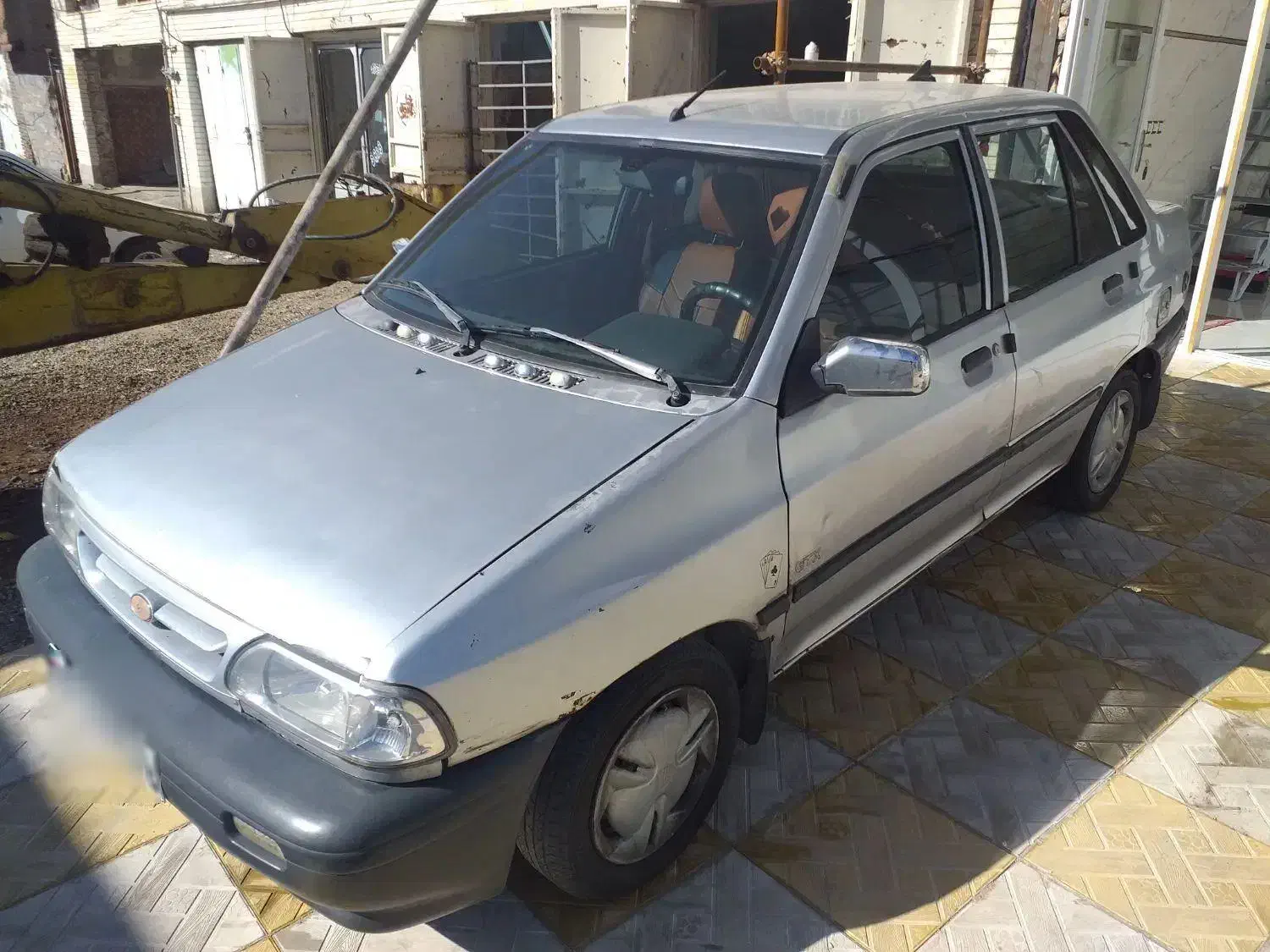 پراید مدل ۸۱  سقف ستون سالم بدون آفتاب سوختگی|خودرو سواری و وانت|اهر, |دیوار