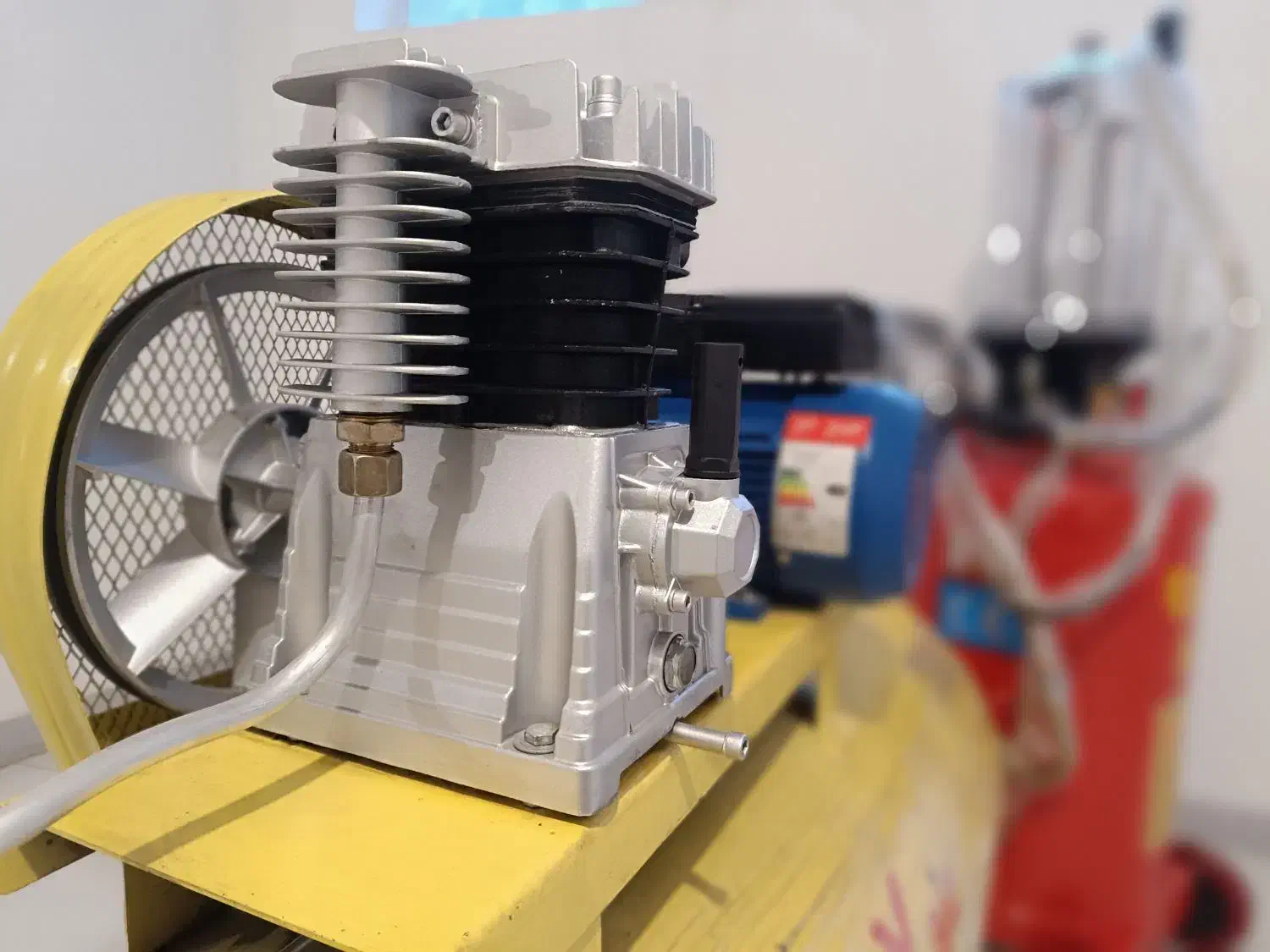 کمپرسور هوا 250 لیتری|ماشینآلات صنعتی|فردیس, فردیس|دیوار