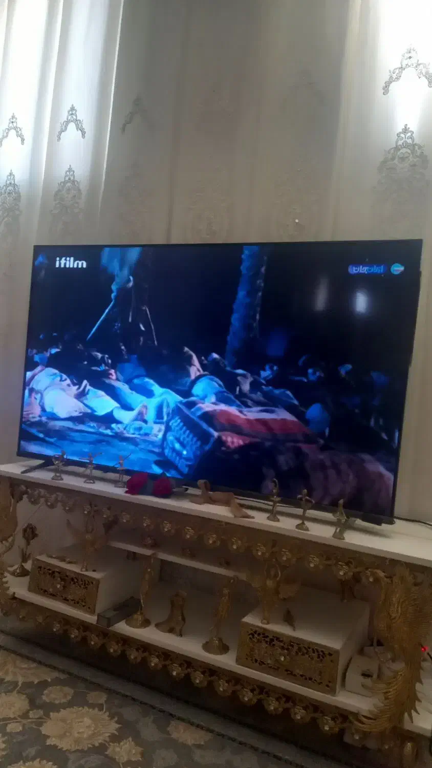 سلام خسته نباشید یک تلویزیون  فروشی ۵۵|تلویزیون و پروژکتور|تربت‌حیدریه, حسنی بالا|دیوار