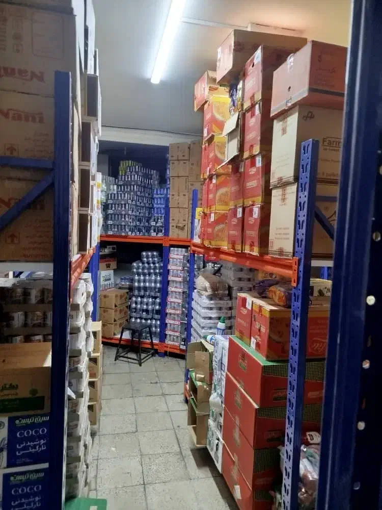 کارگر جهت کار در انبار پخش مواد غذایی|استخدام خدمات فروشگاه و رستوران|ری, اقدسیه|دیوار