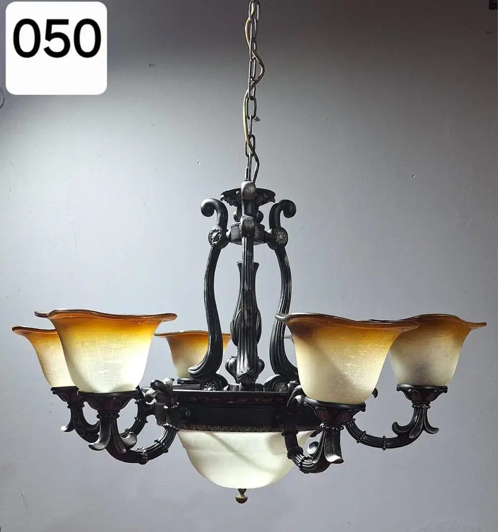 لوستر رزین وارداتی|لوستر و چراغ آویز|تهران, صادقیه|دیوار