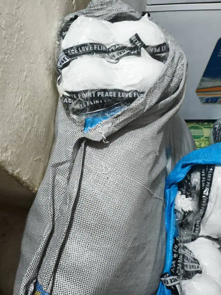 سوتین ولباس زیر زنانه|لباس|قشم, |دیوار