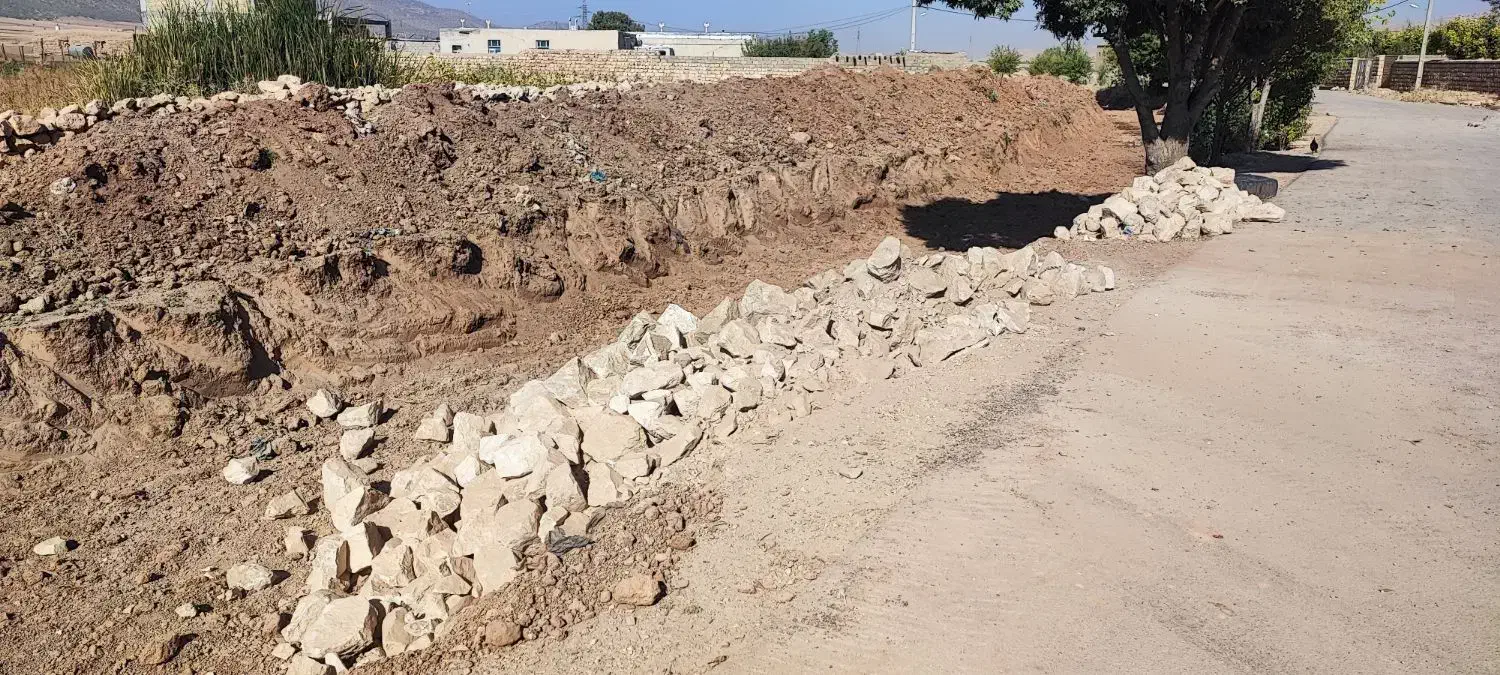 نیازمند استادکار جهت احداث کانال سنگی و جدول|استخدام معماری، عمران و ساختمانی|حمیل, |دیوار