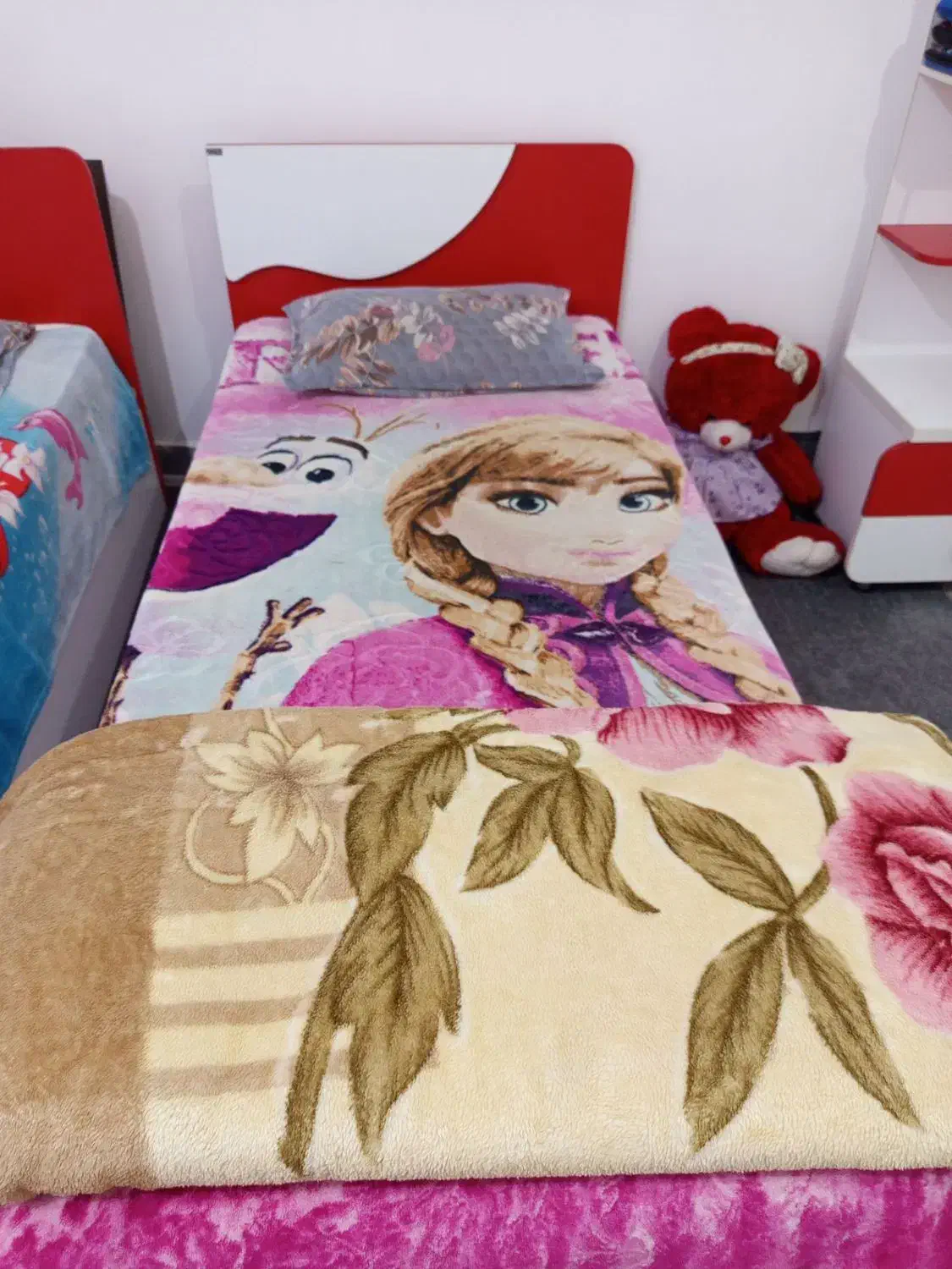 میز تحریر و کمد و صندلی|میز تحریر و کامپیوتر|شوش, |دیوار