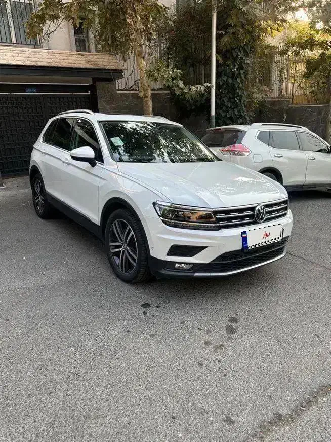 فولکس تیگوان ۲۰۱۸|خودرو سواری و وانت|تهران, شهرک غرب|دیوار