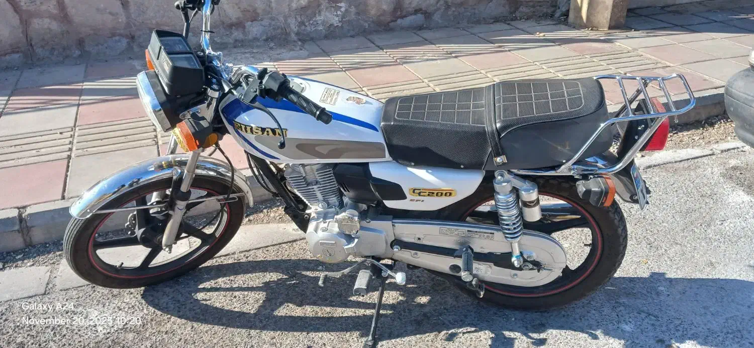 موتور احسان ۲۰۰|موتورسیکلت|پرند, فاز ۶|دیوار