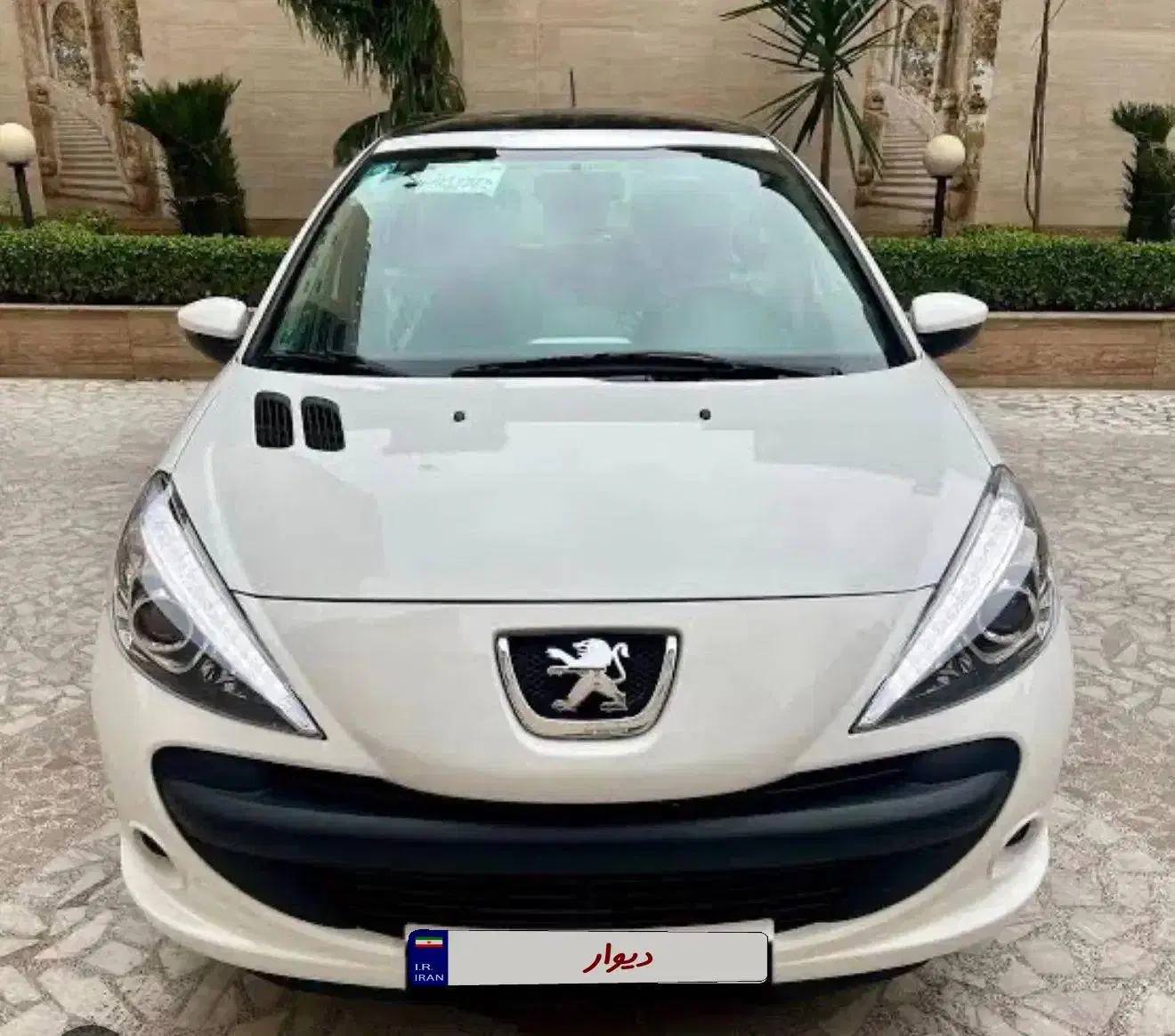 207 پاناروما ۱۴۰۱ فوری ۵ لکه رنگ|خودرو سواری و وانت|همدان, |دیوار