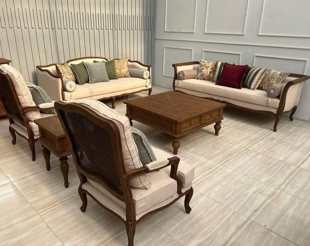 مبل ترکیبی چستر کاناپه لئو کویین|مبلمان خانگی و میز عسلی|مشهد, گرجی علیا|دیوار