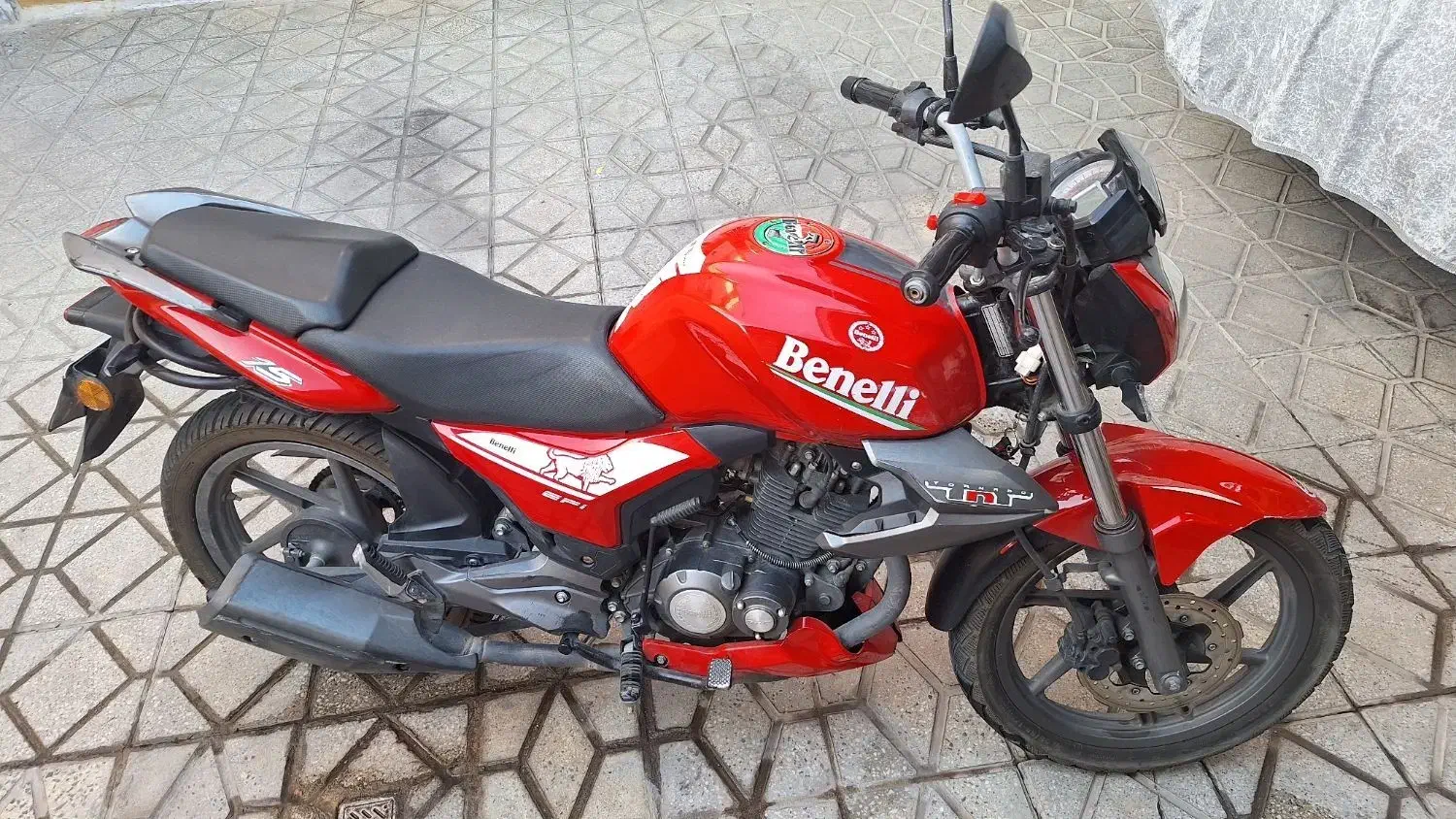 بنلی 150مدل1400|موتورسیکلت|بروجرد, |دیوار