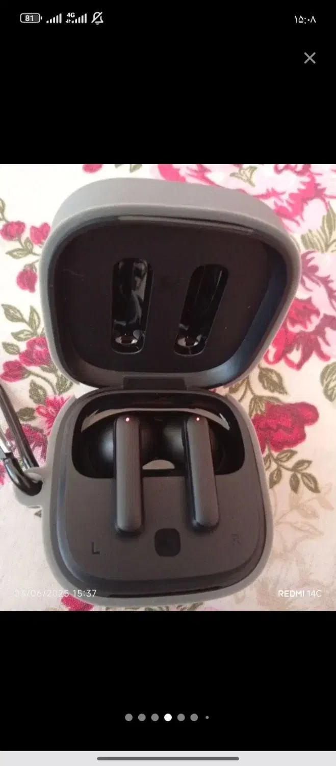 دوعدد ایرپاد و هدفون (تکی هم میفروشم)|لوازم جانبی موبایل و تبلت|شهرکرد, |دیوار