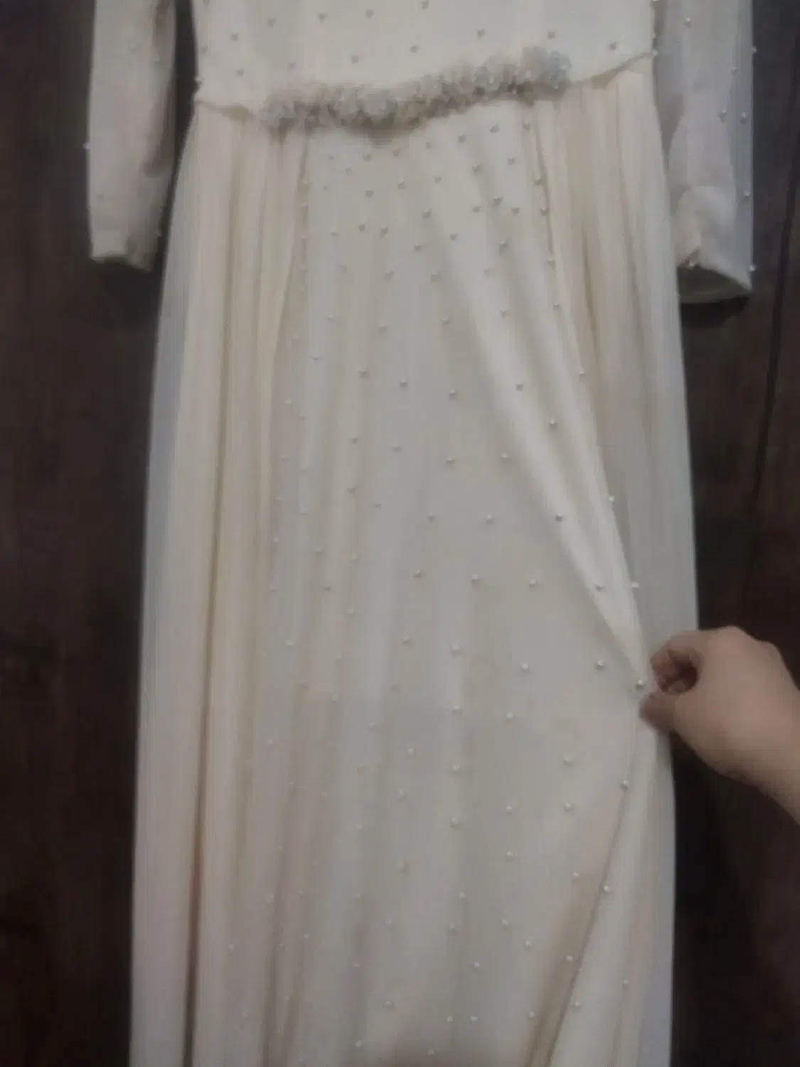 لباس مجلسی|لباس|فولادشهر, مسکن مهر فولادشهر|دیوار