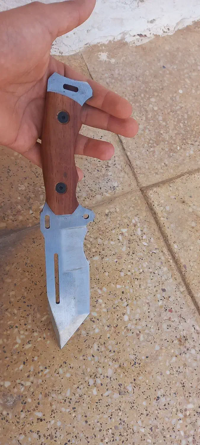 چاقو|کلکسیون اشیاء عتیقه|مسجد سلیمان, |دیوار