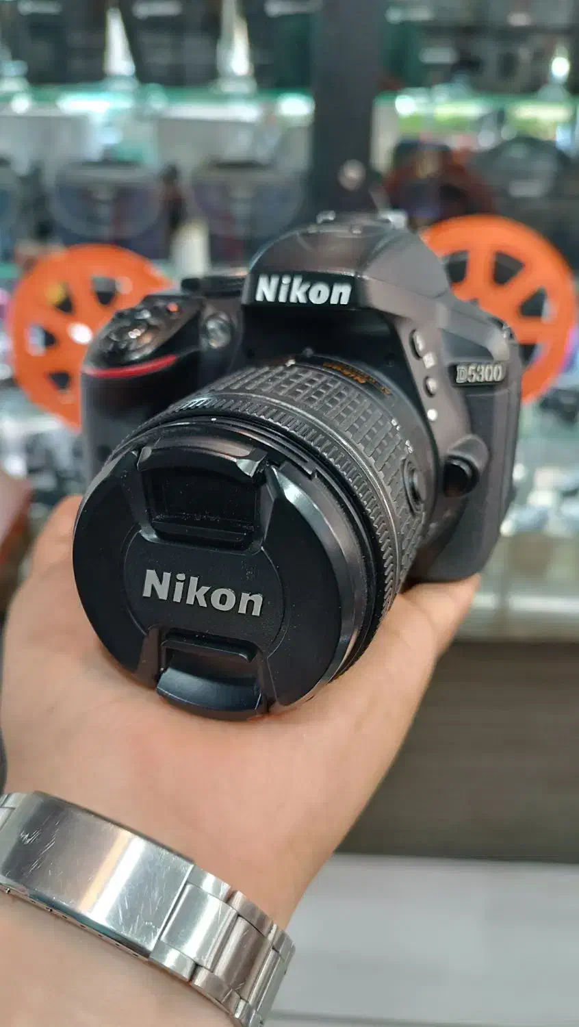 Nikon D5300+18-55|دوربین عکاسی و فیلم‌برداری|تهران, امام خمینی|دیوار