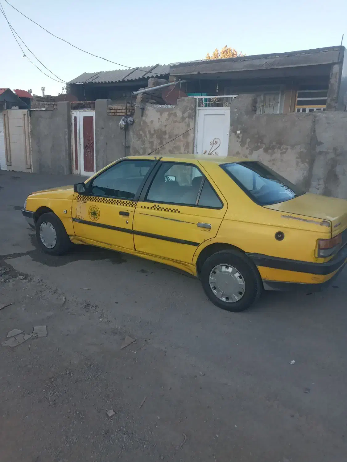 تاکسی اردی فروشی ومعاوضه|خودرو سواری و وانت|دورود, |دیوار