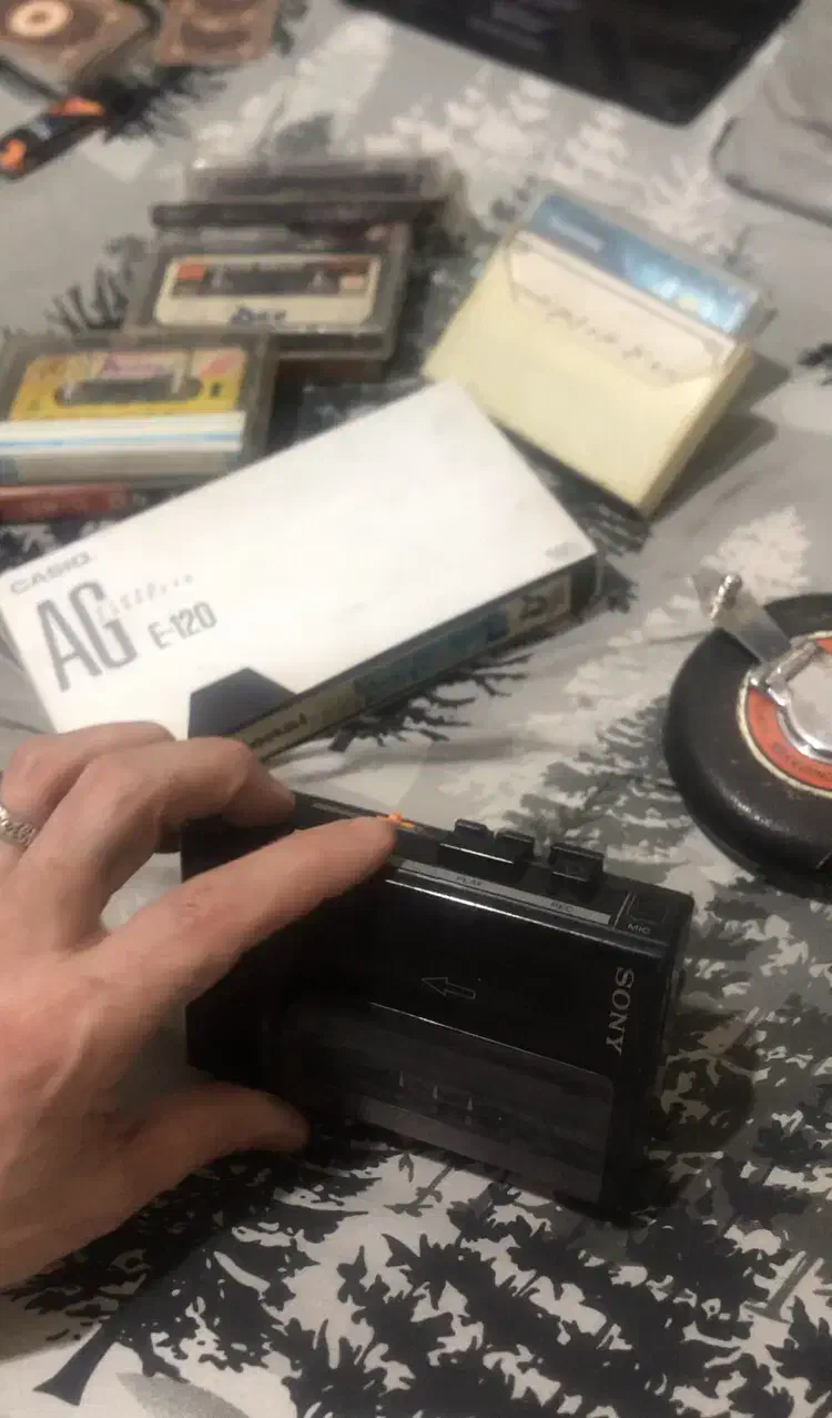 نوار کاست|کلکسیون اشیاء عتیقه|دزفول, |دیوار