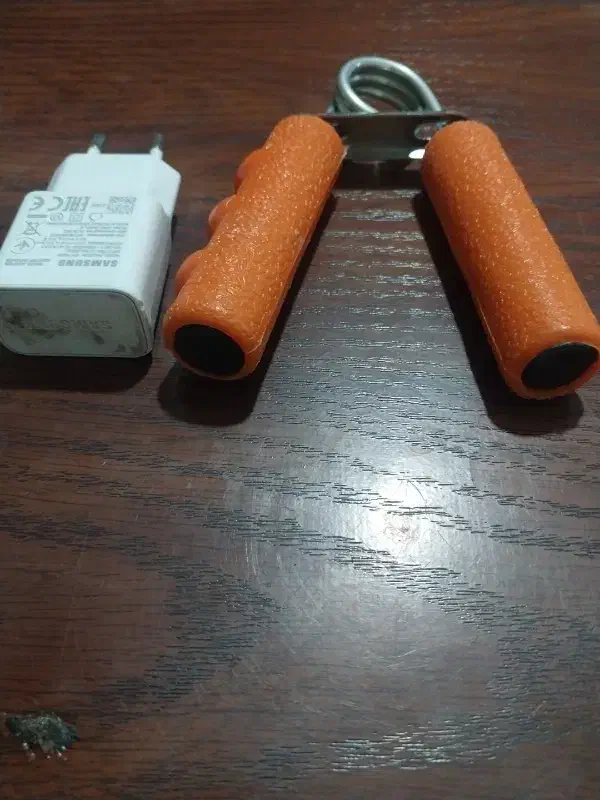 رگ ساز دست|تجهیزات ورزشی|خسروشاه, |دیوار