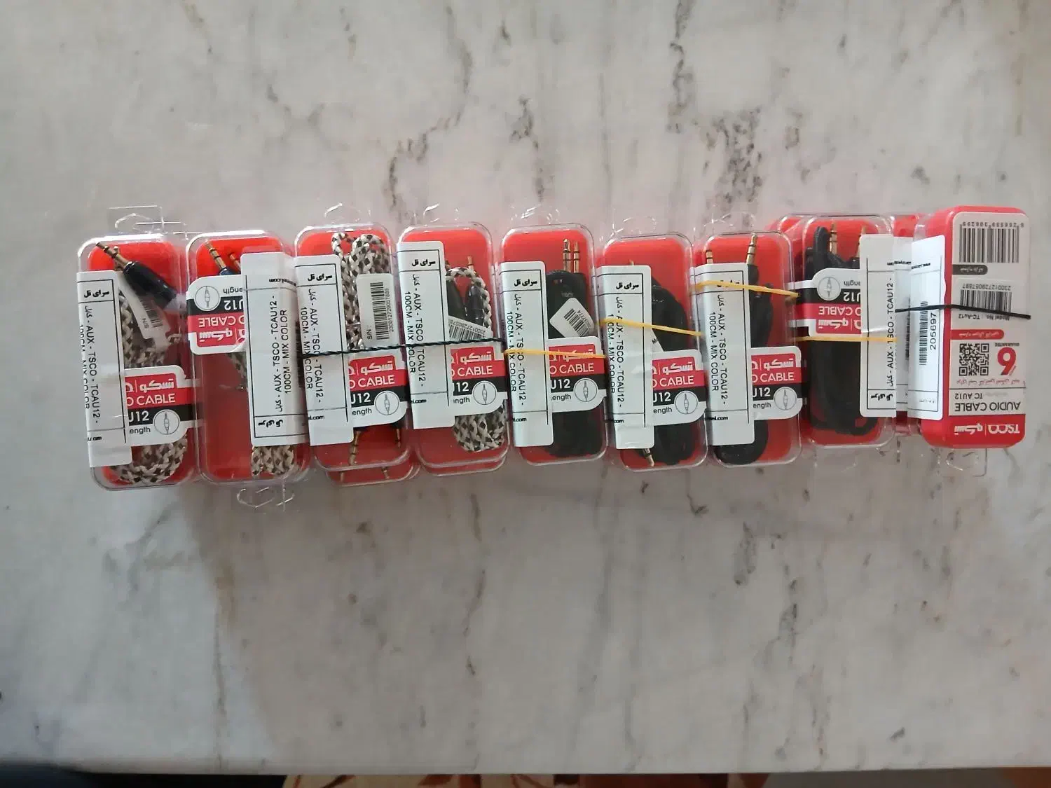 AUX  تسکو ایوایکس|قطعات و لوازم جانبی رایانه|الیگودرز, |دیوار