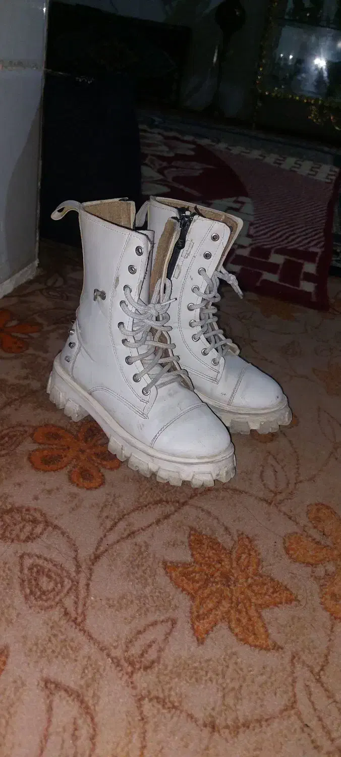 کفش پوتینی ۳۶|کیف، کفش، کمربند|قم, شاه ابراهیم|دیوار