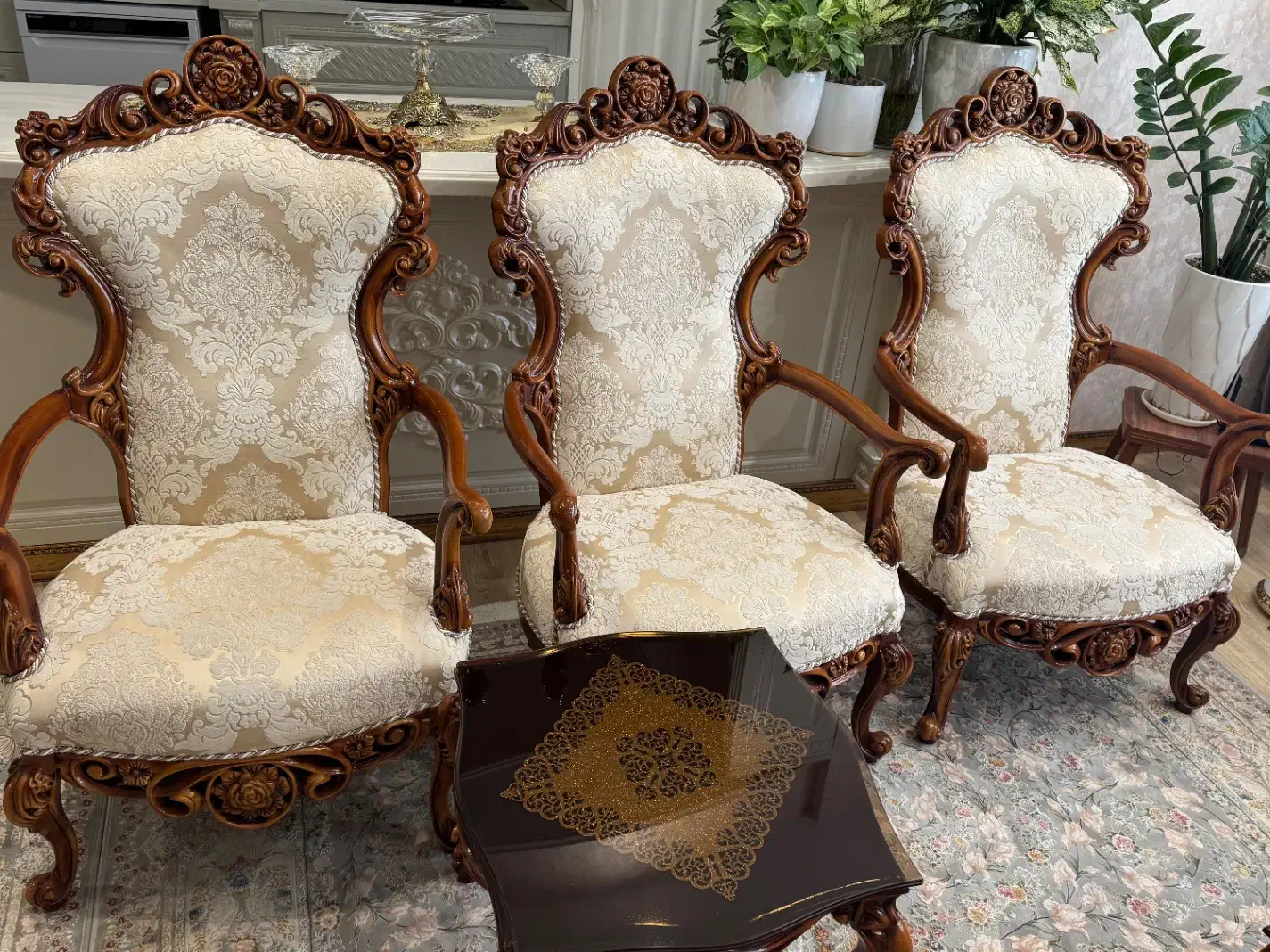 فروش مبلمان|مبلمان خانگی و میز عسلی|قم, عمار یاسر|دیوار