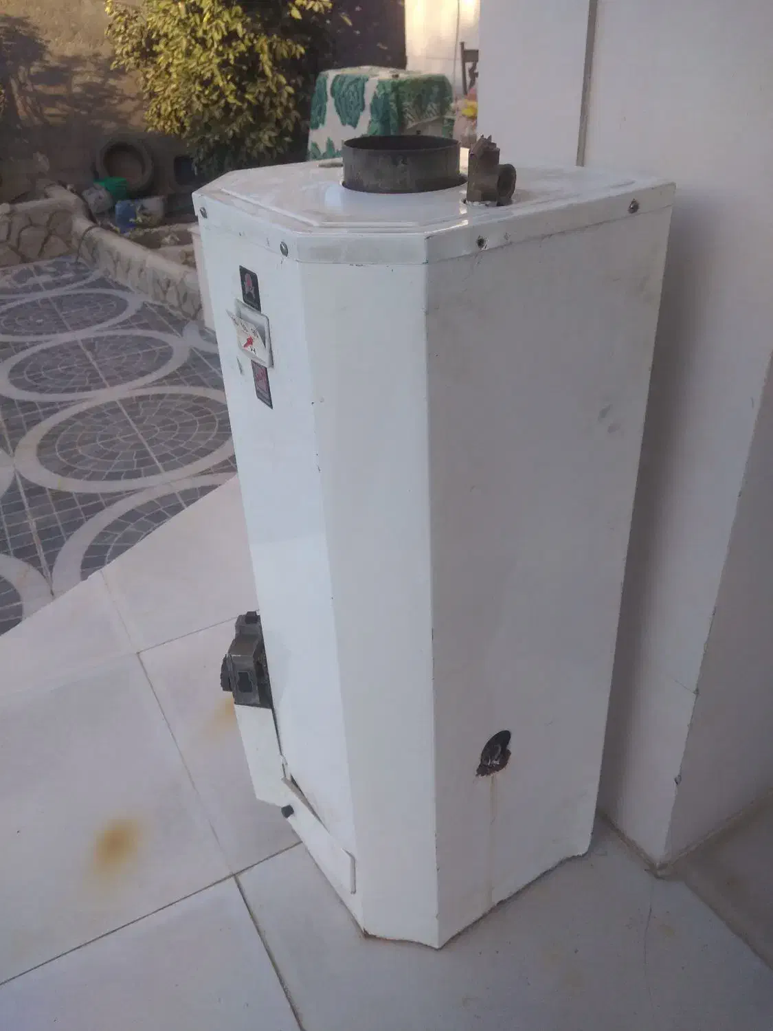 آبگرمکن دیواری|آبگرمکن، پکیج، شوفاژ|کازرون, |دیوار