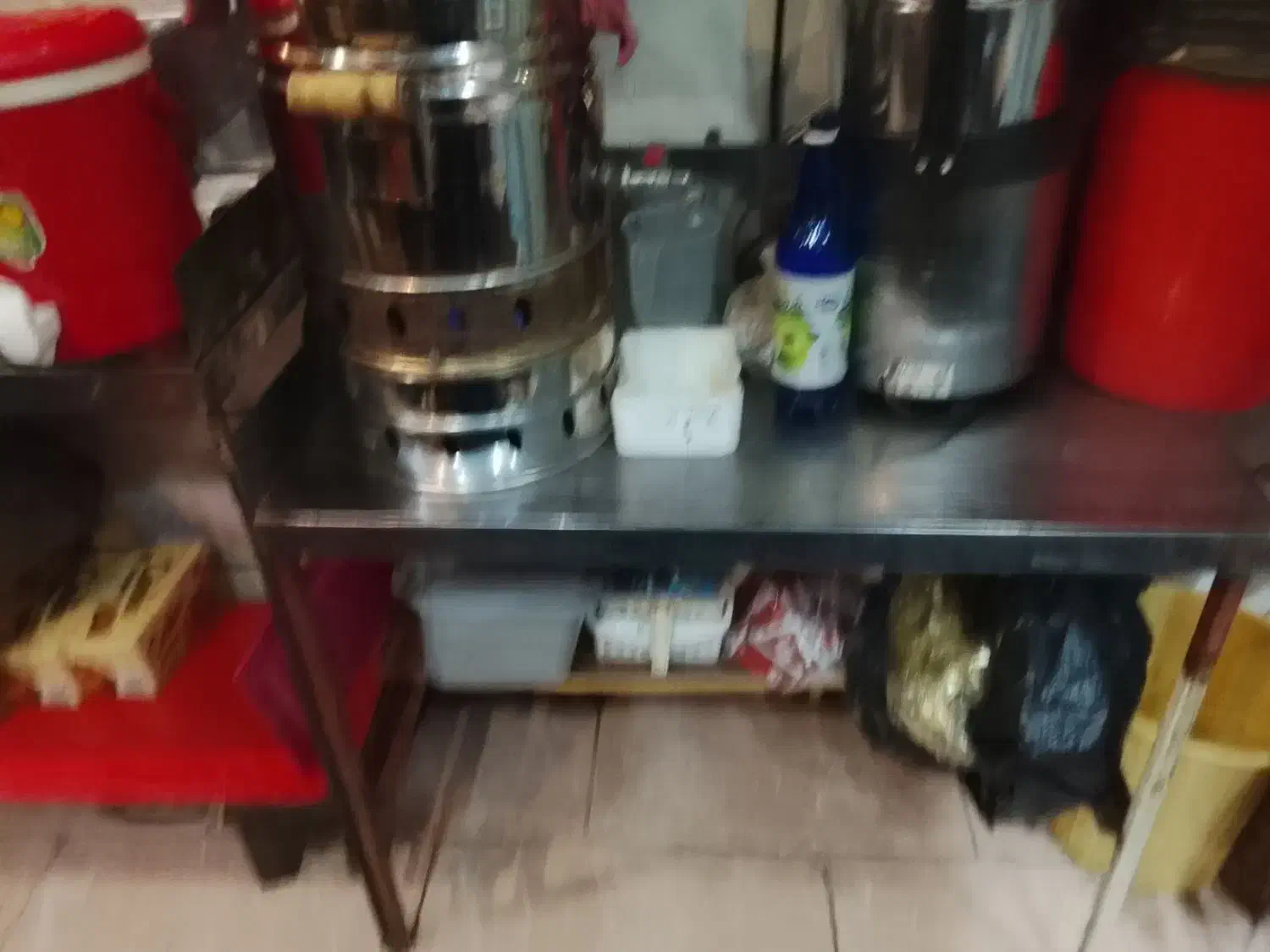 میز کار فلزی با صفحه استیل در فارسان|مبلمان اداری|فارسان, |دیوار