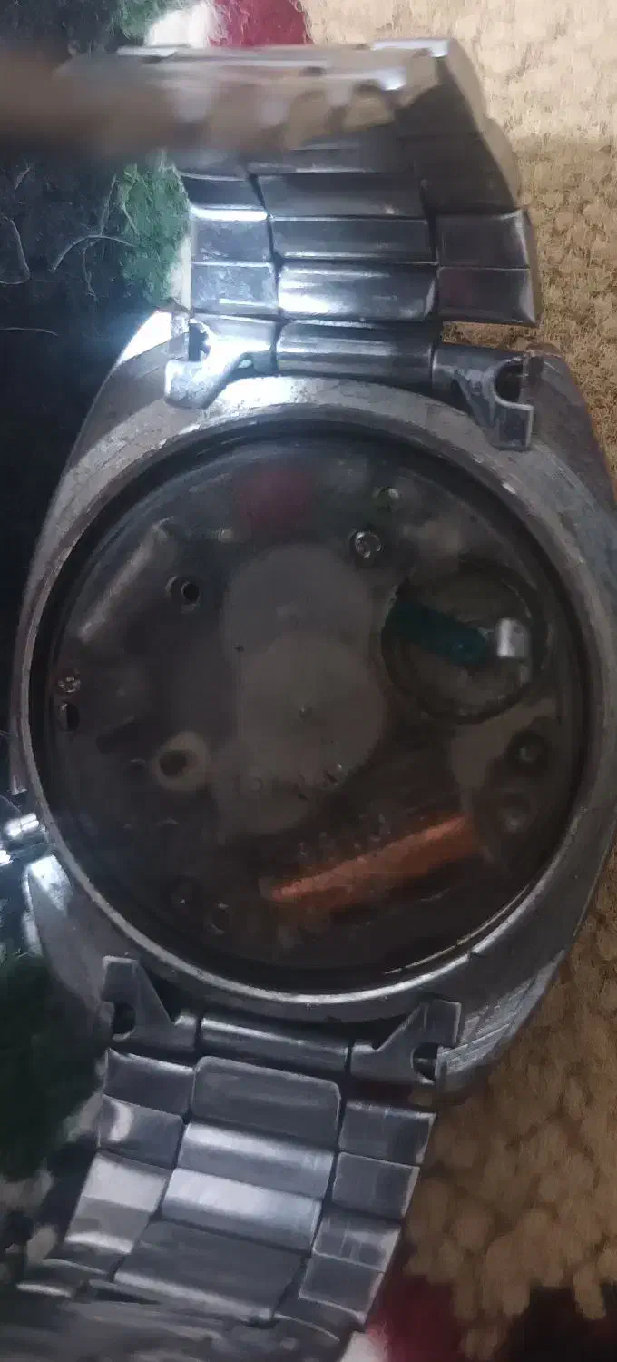 ساعت سیکا ۵ اصلی قدیمی مال خیلی وقت جلو تر|ساعت|دزفول, |دیوار