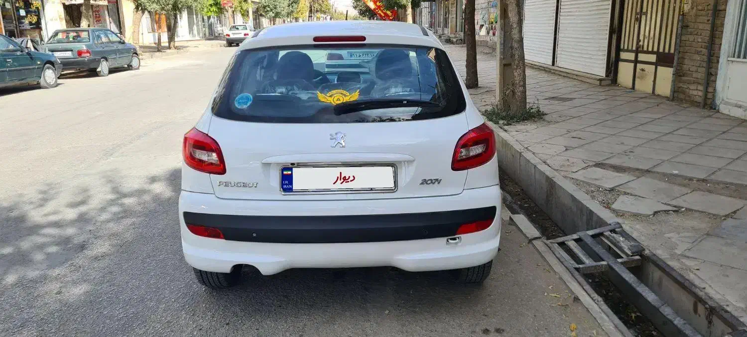 پژو۲۰۷ مدل۴۰۲ سقف فلزفرمان برقی|خودرو سواری و وانت|کبودرآهنگ, |دیوار