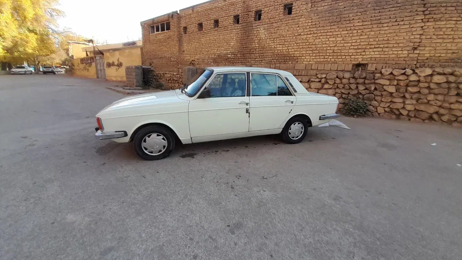 فروشی پیکان ۸۱|خودرو سواری و وانت|لردگان, |دیوار