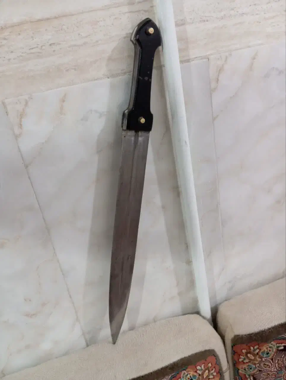 شمشیر دولبه|کلکسیون اشیاء عتیقه|قم, ولیعصر|دیوار