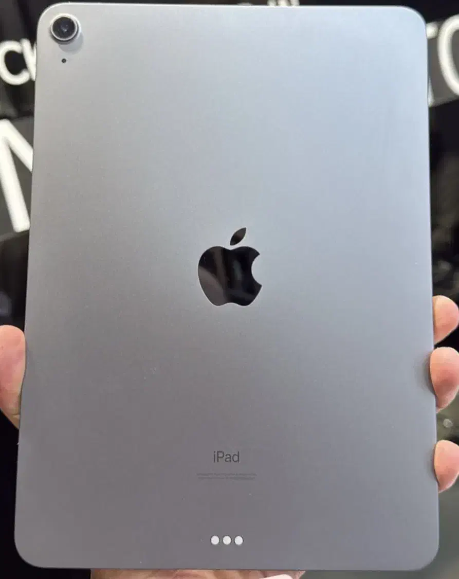 ایپد ایر ۴ ۲۵۶گ «۱۱اینج» با متعلقات|تبلت|اصفهان, دشتستان|دیوار