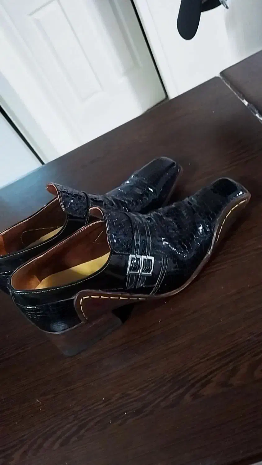 کفش چرم اعلا مجلسی|کیف، کفش، کمربند|ایلخچی, |دیوار