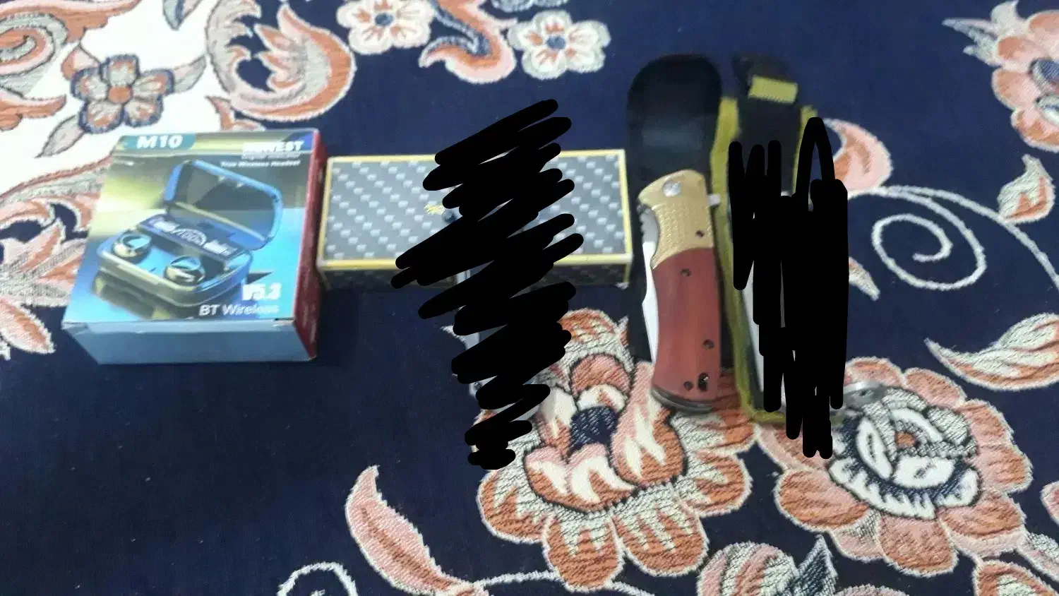 ایرپاد بهمراه چاقو کمپینگ وساعت مچی|ساعت|گرگان, |دیوار