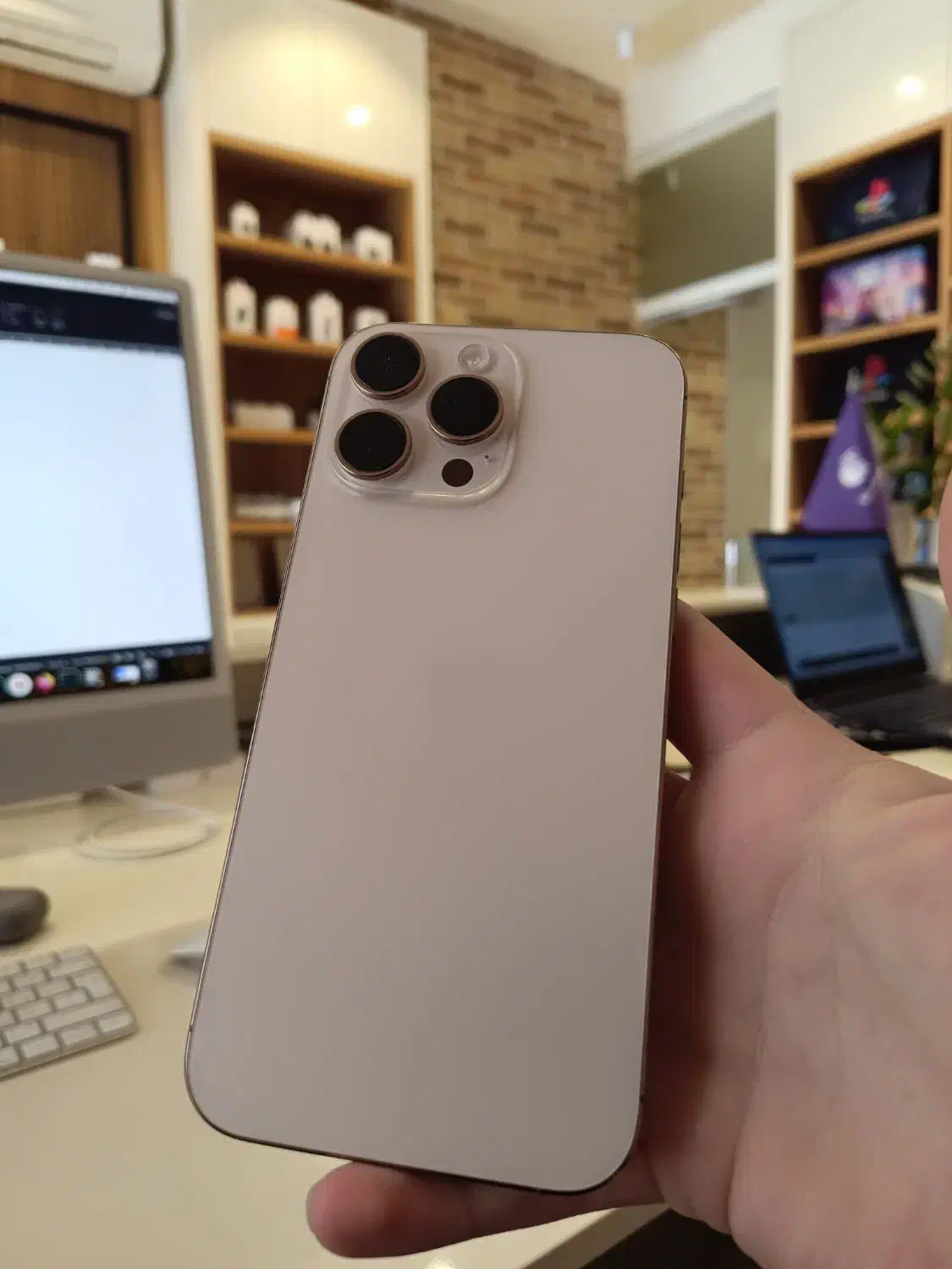 16 پرومکس شرایطی|موبایل|یزد, |دیوار