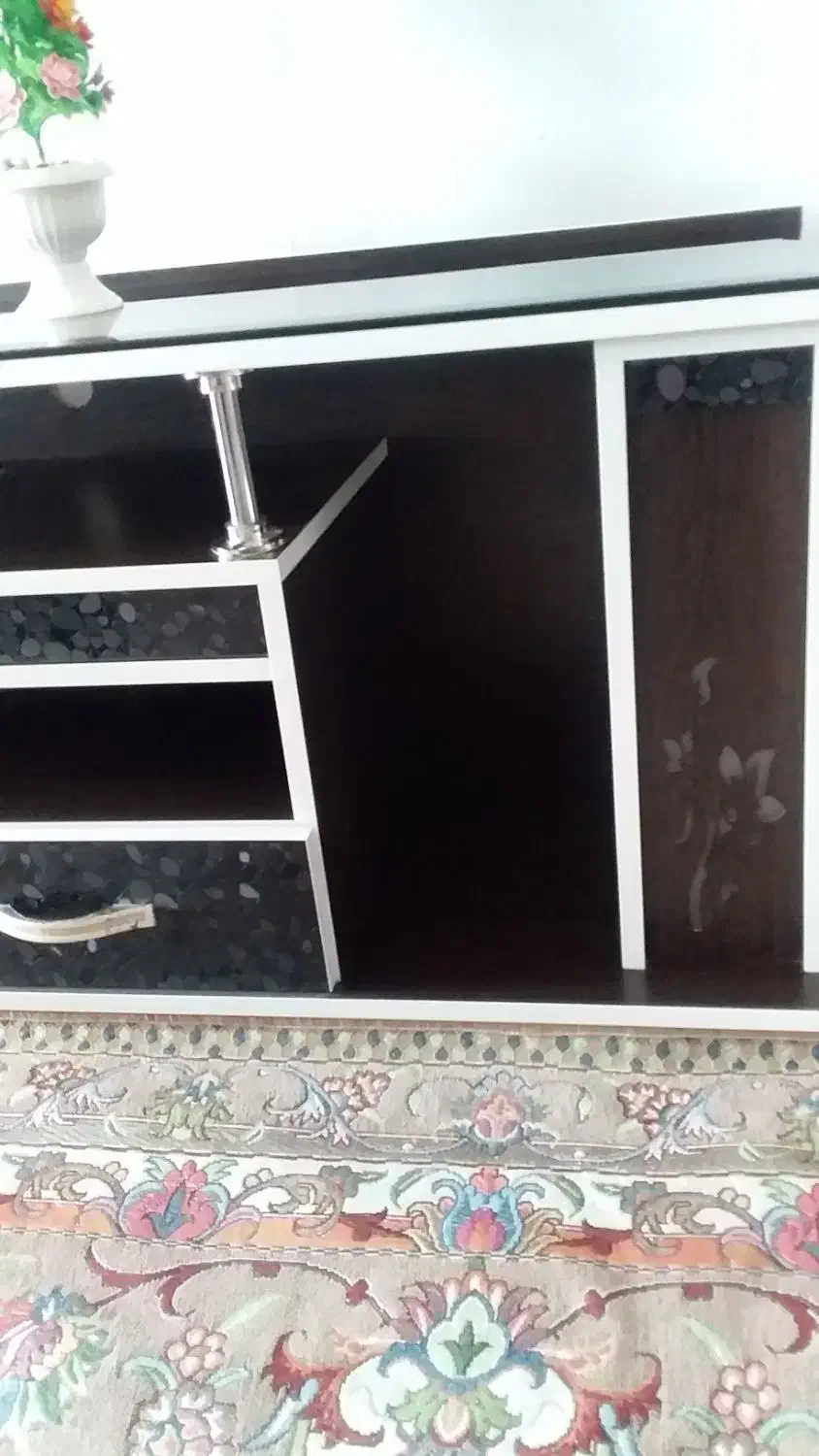 میزتلویزیون نو و سالم|میز تلویزیون|محمدیه-قزوین, |دیوار